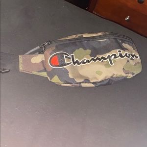Champion Fanny Pack